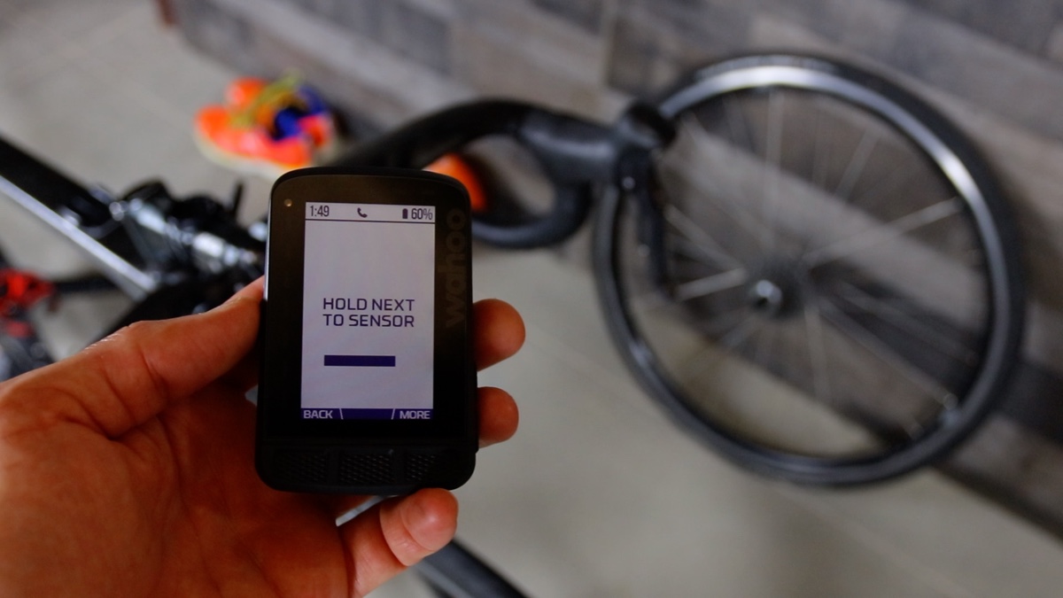 VIDEO: Hands-On The New Wahoo Elemnt BOLT v2 - SMART Bike Trainers