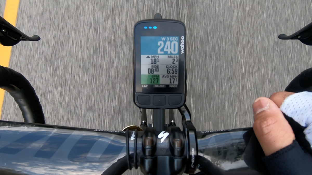 VIDEO: Hands-On The New Wahoo Elemnt BOLT v2 - SMART Bike Trainers